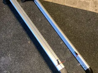 Tagbøjler til fixpunkter