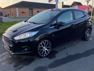 Ford Fiesta Titanium X