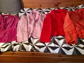 Flotte jakker i forskellige farver