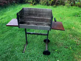 Grill box med sideborde og hjul