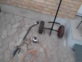 Ukrudsbrænder + vogn