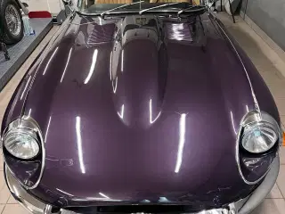 Jaguar E