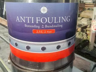 2 spande a' 21/2 L. Rød bundmaling