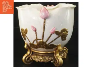 Dekorativ vase med blomsterdesign (str. 14x16 cm)