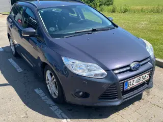 Ford focus st car - KAN HENTES FOR 32.000 KR I DAG