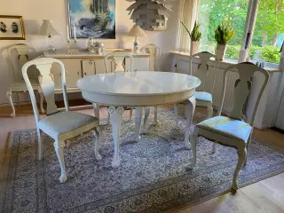 Spisestuemøblet