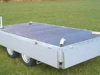 EDUARD trailer 3120-2000.72
