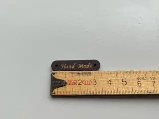 Hand Made mærker i træ