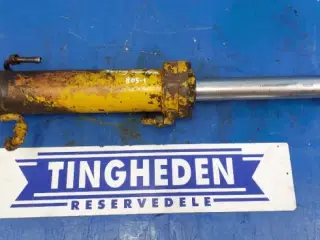 Hydrema 805 Svingbom Arm Cylinder 330213