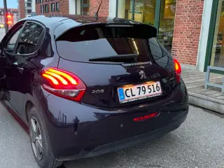 Peugeot 208 1.6 HDI