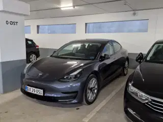 Tesla 3 / 2023, som ny