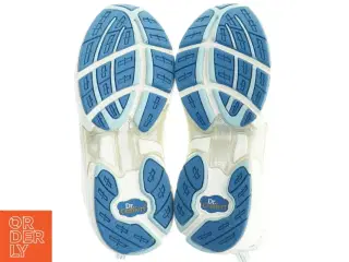 Sportsko fra Dr. Comfort (str. 37)