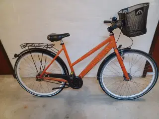 En god velholdt pigecykel