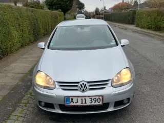 VW Golf V 1,9 TDi 105 Comfortline