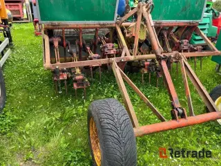 - - - Have- og landskabsudstyr Ukendt Prikkemaskine/Tromle