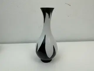 Vintage miniature vase (AG 1956)