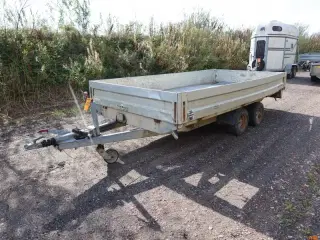 TRAILER, HUMBAUR