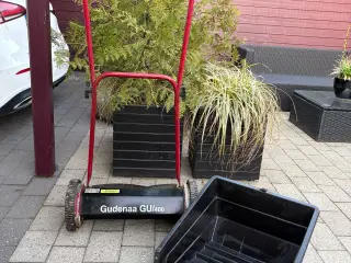 Gudenå GU 400 plæneklipper med opsamler