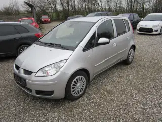 Mitsubishi Colt 1,5 Cash CP 109HK 5d