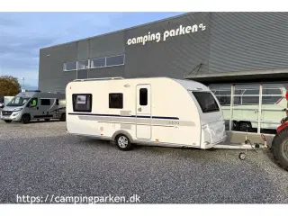 2011 - Adria Adora 512 UL Veludstyret og velholdt vogn med enkeltsenge