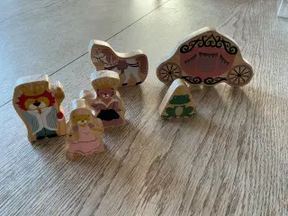 Trælegetøj, klodser med tryk på begge sider.