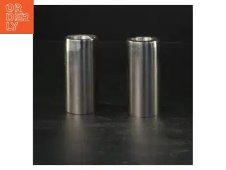 Sæt af metal lysestager (str. 8,5 cm)