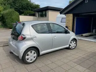 Toyota Aygo 10/2010