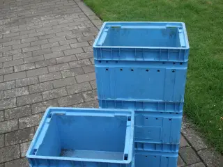 Kraftige plastkasser, værkstedskasser