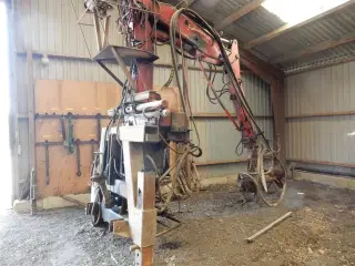 - - - Gylleomrører hydro