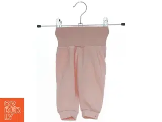 Lyserøde bukser til baby fra H&M (str. 56)