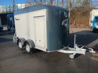 Debon Cargo trailer