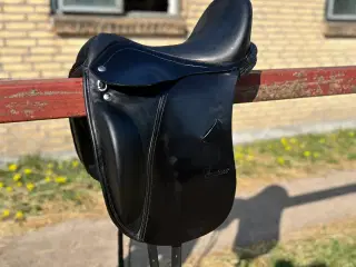 Bomløs Contact Saddel 16”