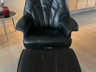 3+2 Pers sofa + lænestol m skammel 