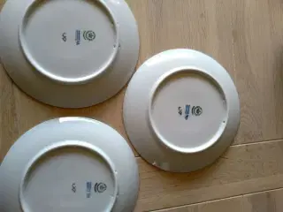 3 Forskellige platter fra Royal C.