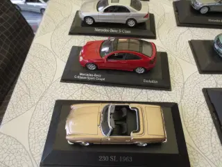 11 stk Forskellige   Mercedes Benz modeller 