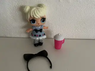 L.O.L dukke med tilbehør