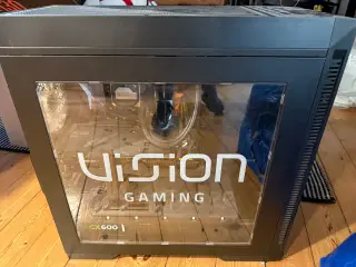 Gaming computer sælges