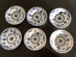 Royal Copenhagen halvblonde ,hvid og blå 