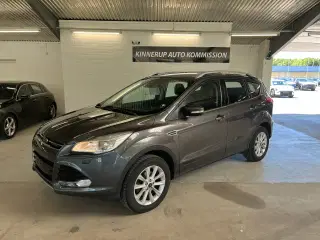 Ford Kuga 1,5 EcoBoost Titanium Attack 150HK 5d 6g