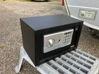 Pengeskab/værdiboks 