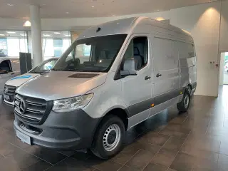 Mercedes Sprinter 317 2,0 CDi A2 Kassevogn aut. RWD