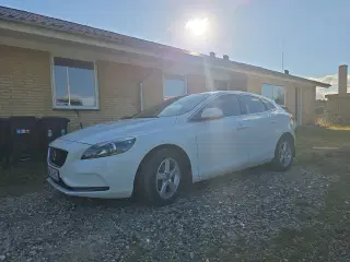 Volvo V40 2,0 D2 120 Momentum Eco
