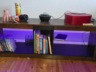 Tv-bord med opbevaring og LED-lys 