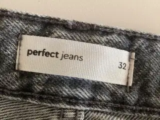 Perfect jeans fra Gina Tricot