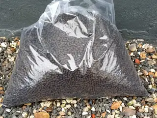 10 kg. Størfoder 6 mm