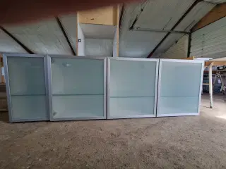 4 stk. Brugte IKEA Factum overskabe med glaslåger 