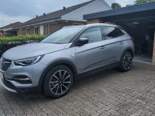 Opel Grandland X 1,6 Hybrid Cosmo Prestige aut.