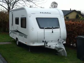 Perfekt begyndervogn HOBBY 440SF