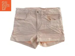 Shorts i lyserød fra H&M (str. 152)