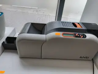ID-kortprinter HITI CS200e